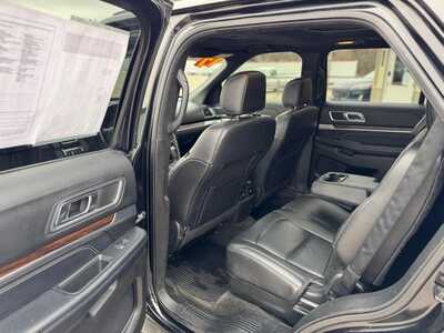 2017 Ford Explorer, $10989. Photo 10