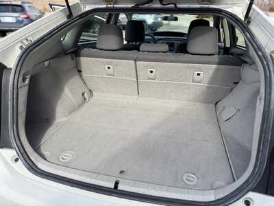 2013 Toyota Prius, $7459. Photo 12