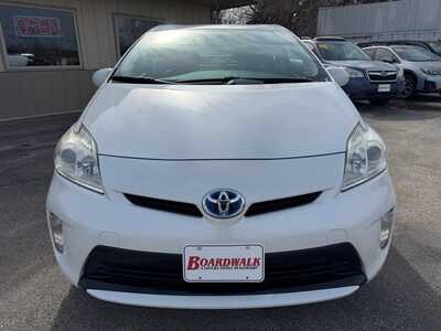 2013 Toyota Prius, $7459. Photo 2