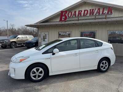 2013 Toyota Prius, $7459. Photo 8
