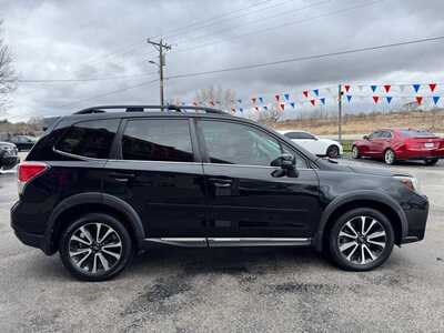 2017 Subaru Forester, $10987. Photo 4