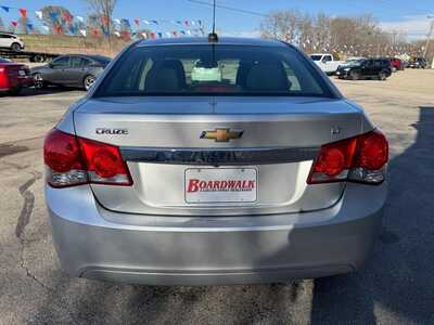 2016 Chevrolet Cruze, $6480. Photo 6