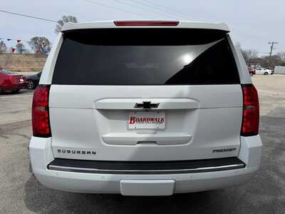 2020 Chevrolet Suburban, $17995. Photo 6