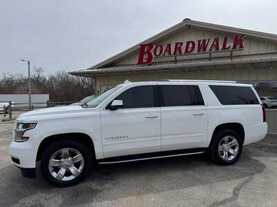 2020 Chevrolet Suburban, $17995. Photo 8