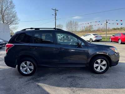 2015 Subaru Forester, $6995. Photo 4