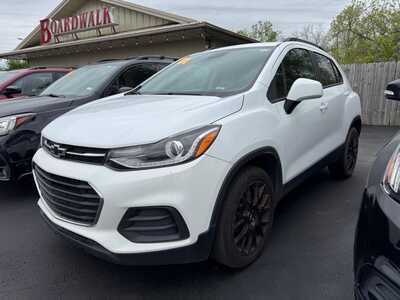 2021 Chevrolet Trax, $9450. Photo 1