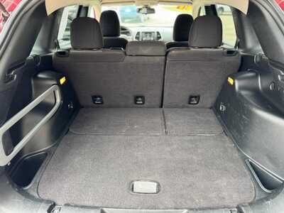 2017 Jeep Cherokee, $7880. Photo 12