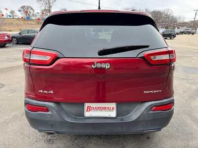 2017 Jeep Cherokee, $7880. Photo 6