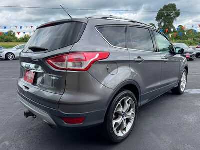 2014 Ford Escape, $8459. Photo 5