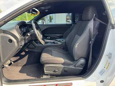 2016 Dodge Challenger, $12987. Photo 10