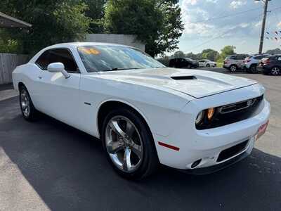 2016 Dodge Challenger, $12987. Photo 3