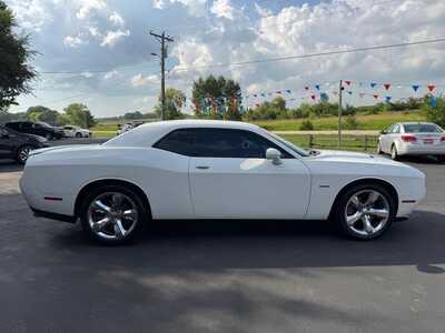 2016 Dodge Challenger, $12987. Photo 4