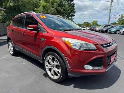 2014 Ford Escape, $6587. Photo 3