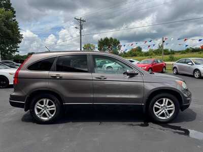 2010 Honda CR-V, $6827. Photo 4