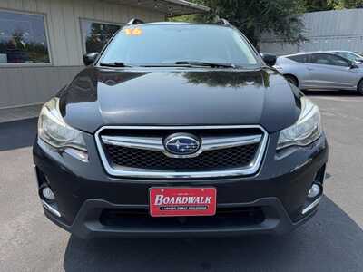 2016 Subaru Crosstrek, $8995. Photo 2