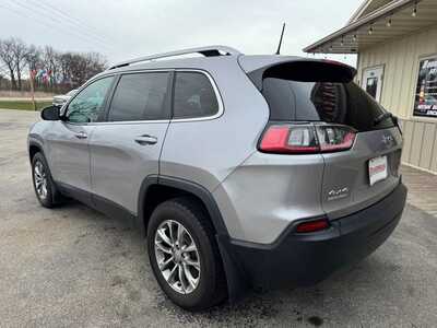 2019 Jeep Cherokee, $5500. Photo 7