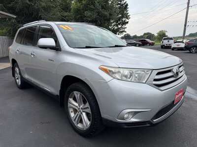 2011 Toyota Highlander, $8995. Photo 3