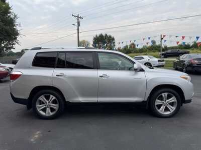 2011 Toyota Highlander, $8995. Photo 4