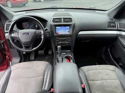 2017 Ford Explorer, $10995. Photo 11