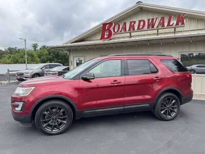 2017 Ford Explorer, $10995. Photo 8