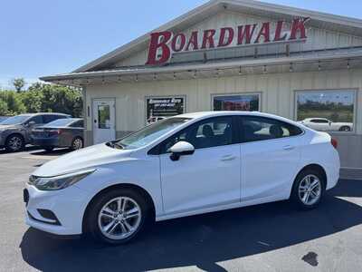 2018 Chevrolet Cruze, $7987. Photo 8