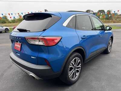2020 Ford Escape, $9976. Photo 5