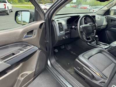 2016 Chevrolet Colorado Crew Cab, $11768. Photo 9
