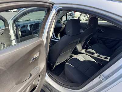 2012 Chevrolet Volt, $6495. Photo 10