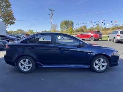 2014 Mitsubishi Lancer, $7967. Photo 4