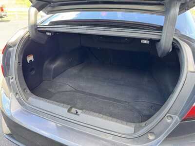 2018 Honda Clarity, $11479. Photo 12