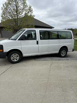 2006 Chevrolet Van,Cargo, $5500.00. Photo 1
