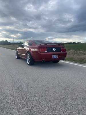 2006 Ford Mustang, $12000. Photo 3