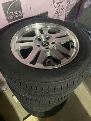 2006 Ford Mustang, $12000. Photo 7