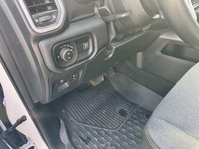 2023 RAM 1500 Crew Cab, $38500. Photo 12