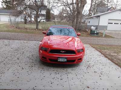 2013 Ford Mustang, $14000. Photo 2