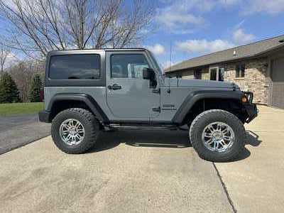 2014 Jeep Wrangler, $13500. Photo 2