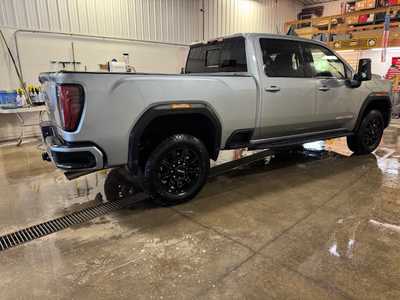2025 GMC 2500 Crew Cab, $68900.00. Photo 5
