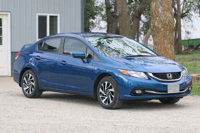2014 Honda Civic, $7500. Photo 1