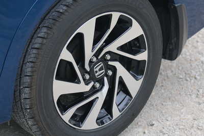 2014 Honda Civic, $7500. Photo 9