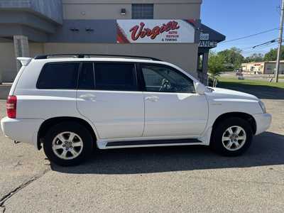 2002 Toyota Highlander, $5995. Photo 1