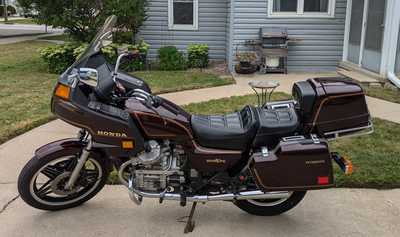 1982 Honda Silverwing, $2900. Photo 1