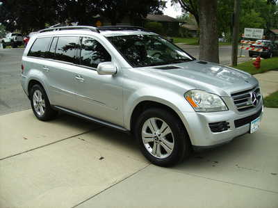 2009 Mercedes-Benz GL-Class, $6950. Photo 1