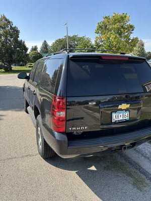 2013 Chevrolet Tahoe, $12000. Photo 3