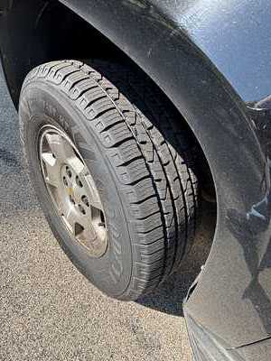 2013 Chevrolet Tahoe, $12000. Photo 5