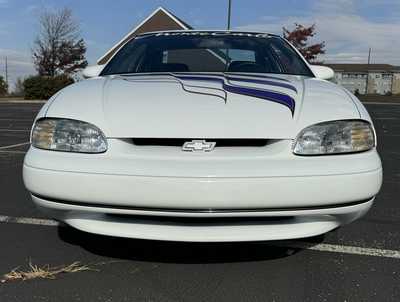 1995 Chevrolet Monte Carlo, $21500. Photo 7