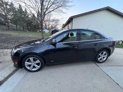 2013 Chevrolet Cruze, $7000. Photo 1