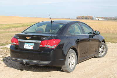 2012 Chevrolet Cruze, $3800. Photo 4