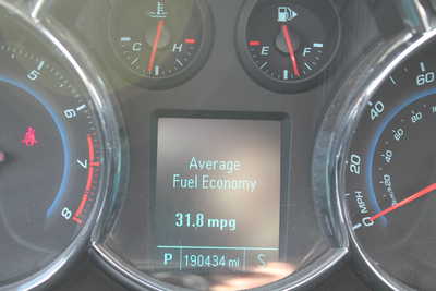 2012 Chevrolet Cruze, $3800. Photo 9