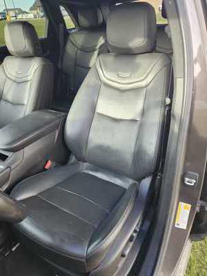 2020 Cadillac XT5, $19900. Photo 4