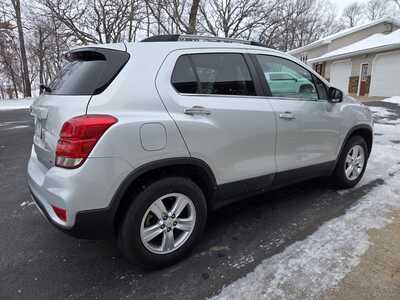 2019 Chevrolet Trax, $9650. Photo 3